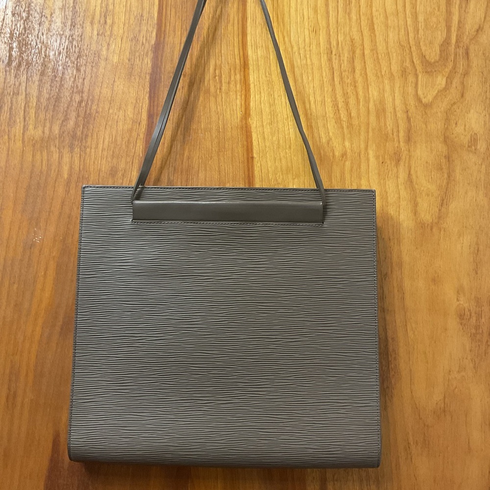 Louis Vuitton St Tropez Handbag - Picture 3 of 10